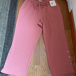 1X brand new with tags flowy pants